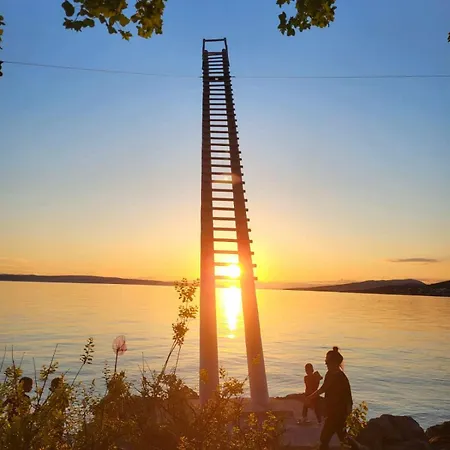 Mary With A Beautiful View Lejlighed *