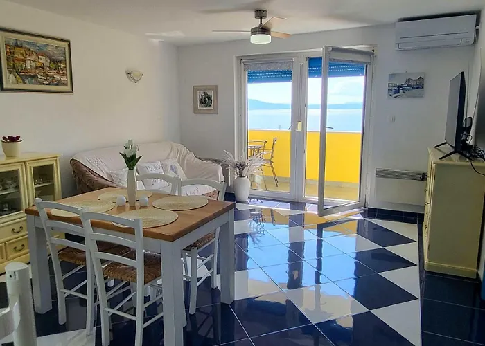 Maryana With A Beautiful View * Klenovica